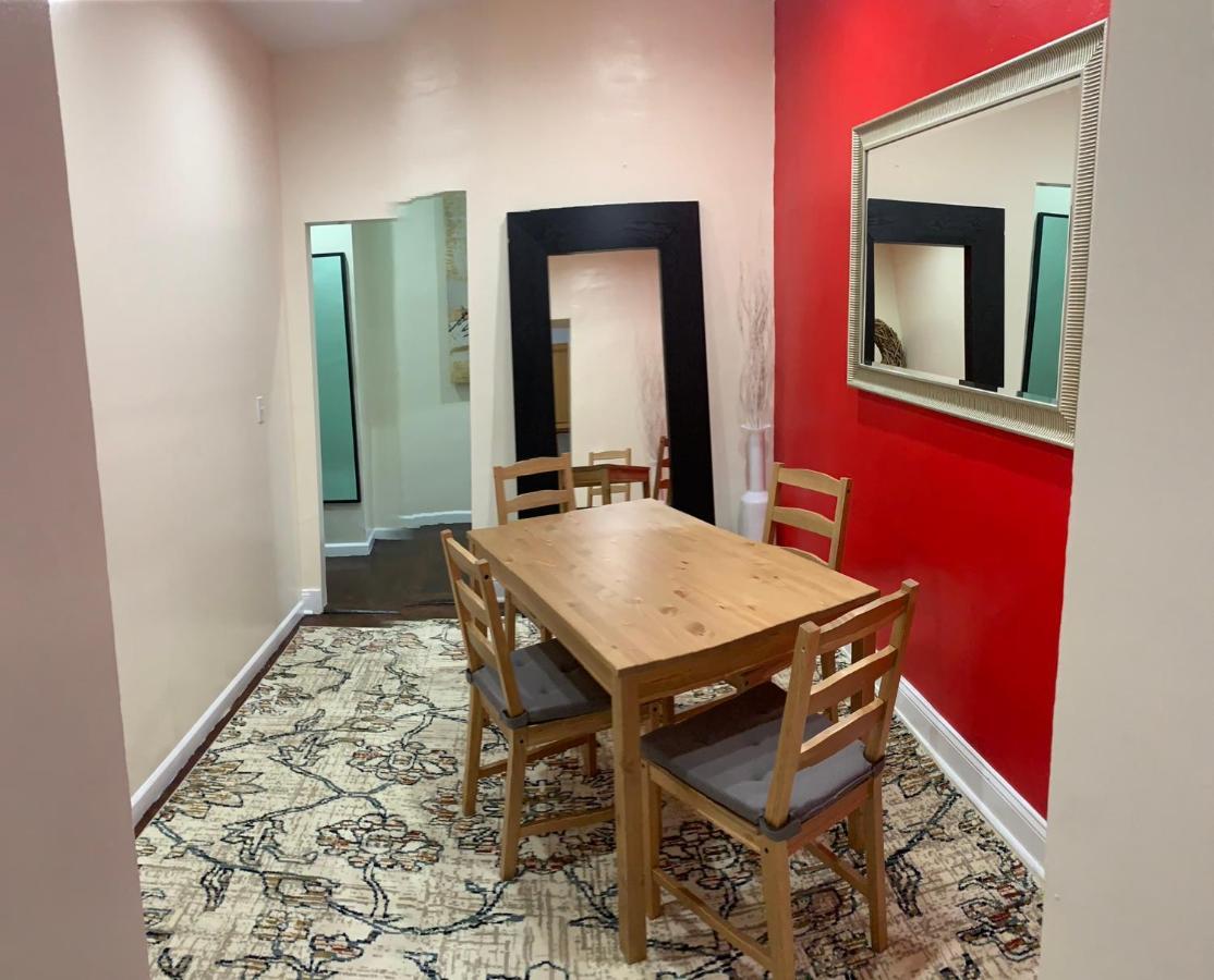 Private Room In A Shared Apartment 15 Minutes To Times Square! نيو يورك المظهر الخارجي الصورة